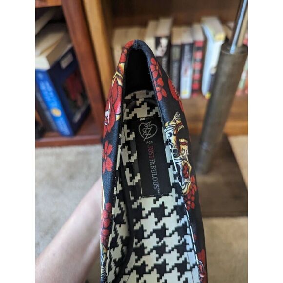 Iron Fist slow dance skull and rose print glitter stileto heels sz 41 euc - Picture 5 of 8